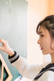 黄色片潘金莲